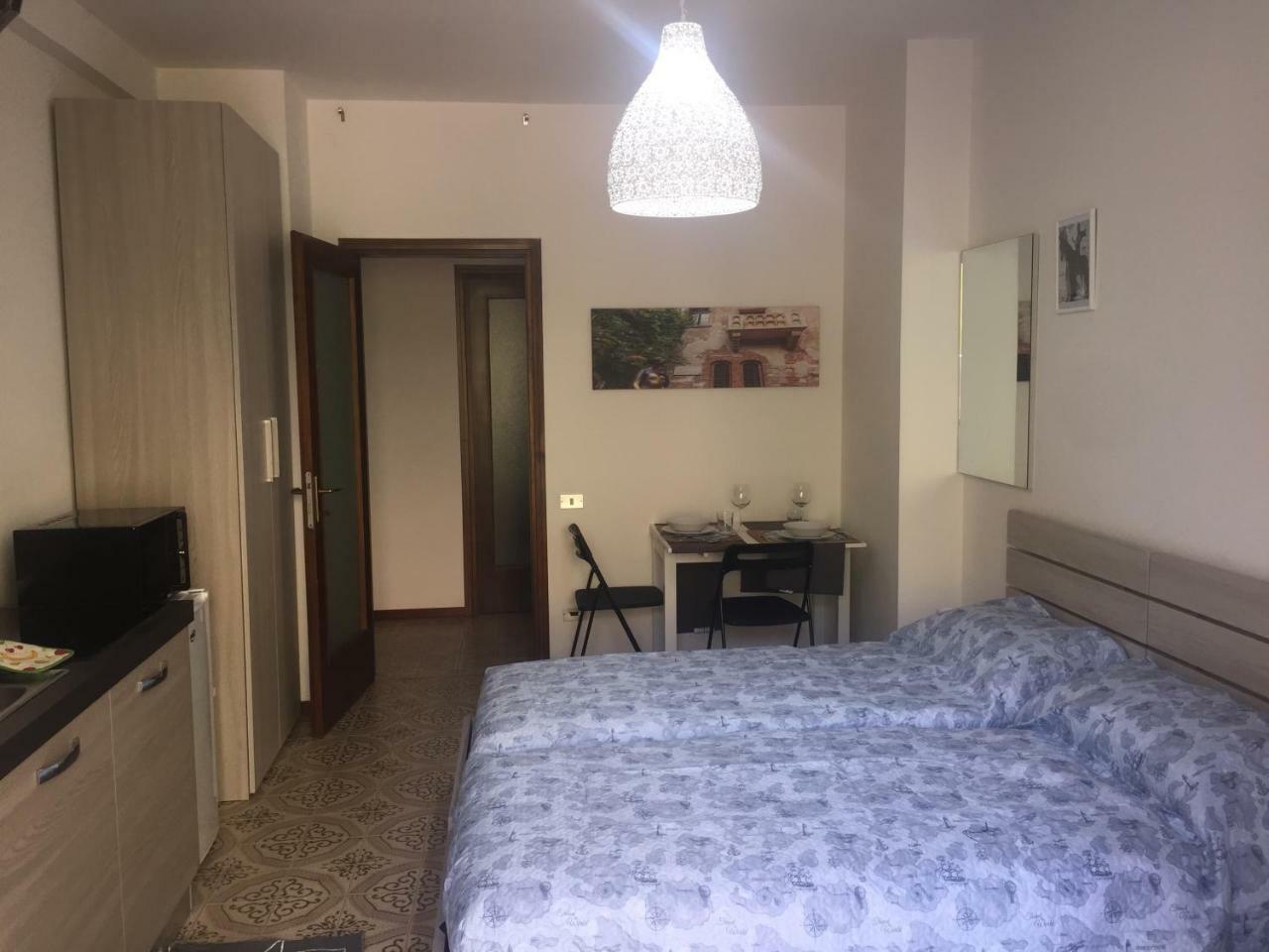 Room Verona Holidays Extérieur photo